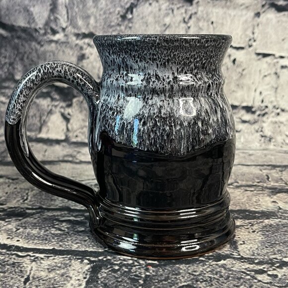 2004 MN Renaissance Mug Stein Jester Deneen Pottery Stoneware knight Horse Sword - Picture 4 of 9